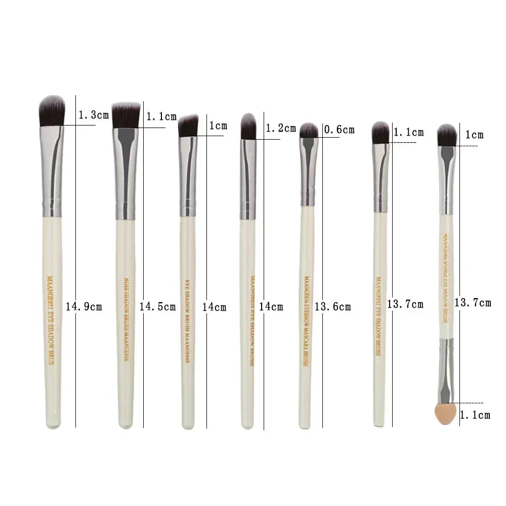 Glaze & Gloss 
Essential Eyeshadow & Eyeliner Brush Kit